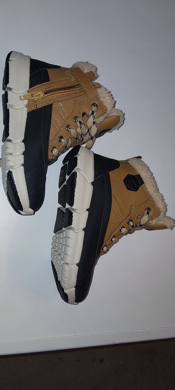 Geox Scarpe per ragazzi: Bottes Geox marron et noir, – Usato da Renens VD venduto da Floram1989 1