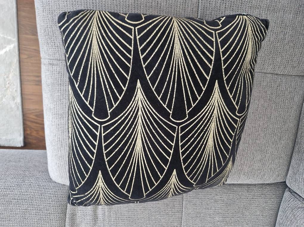 Cuscini: Sofa Kissen Set 5Stk. Maison du Monde – Usato da Fällanden venduto da fai_n5tr 1