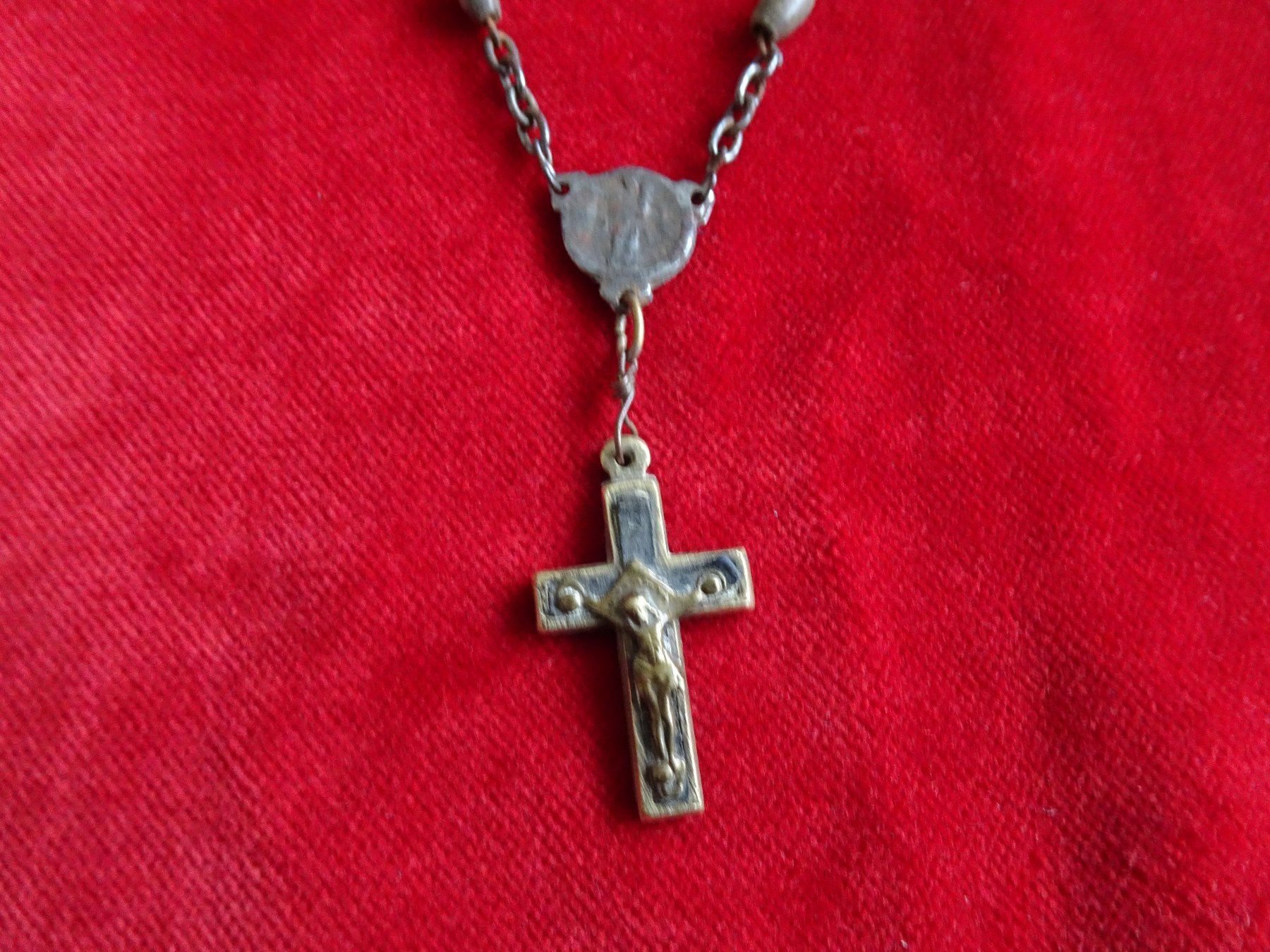Altri gioielli: Alter Rosenkranz – Usato da St.Gallen venduto da Diva021 1