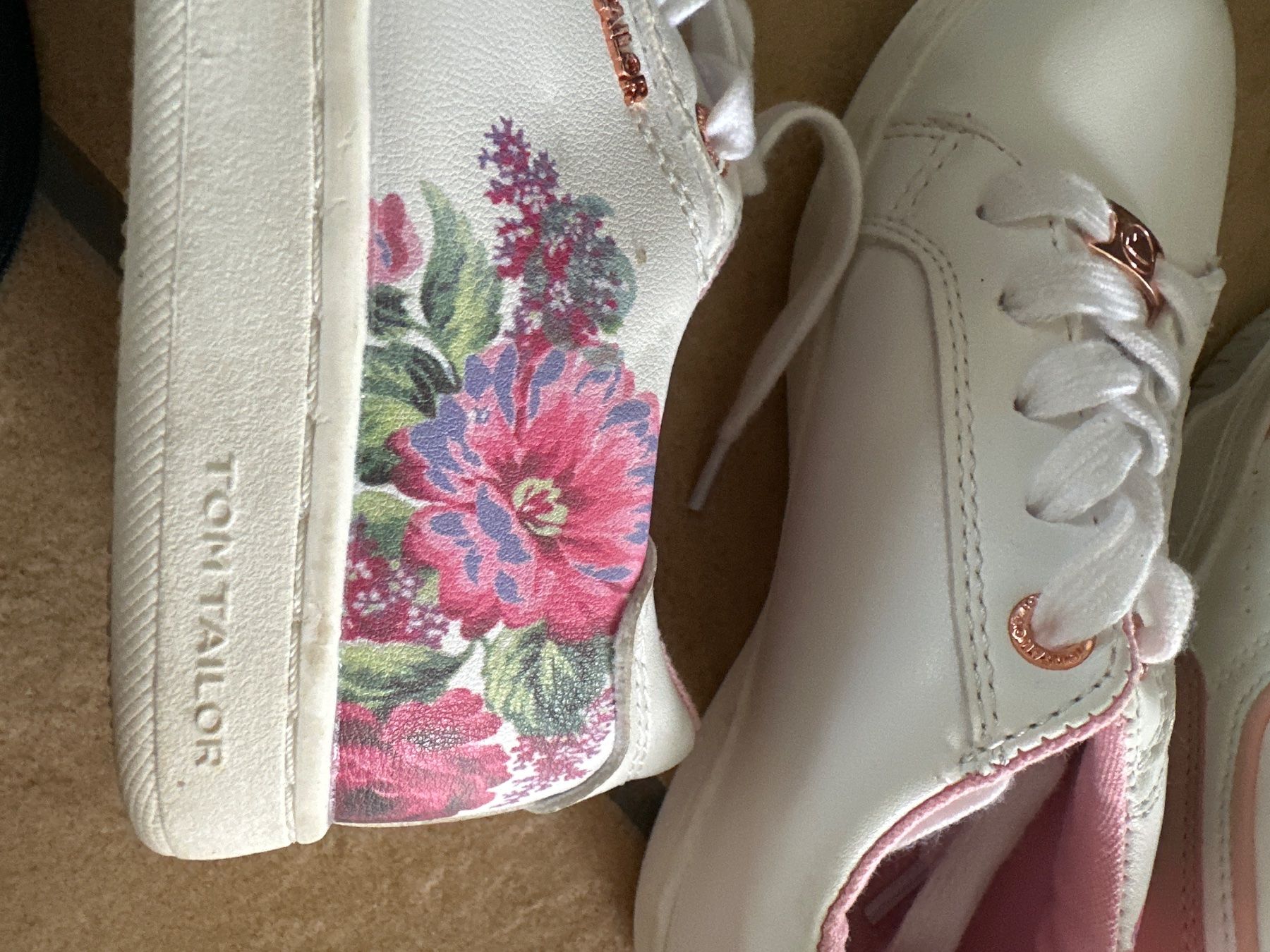 Tom Tailor Scarpe per ragazze: Tom Tailor Frühlingssneakers, Gr. 32 – Usato da Fällanden venduto da CorinaE 1