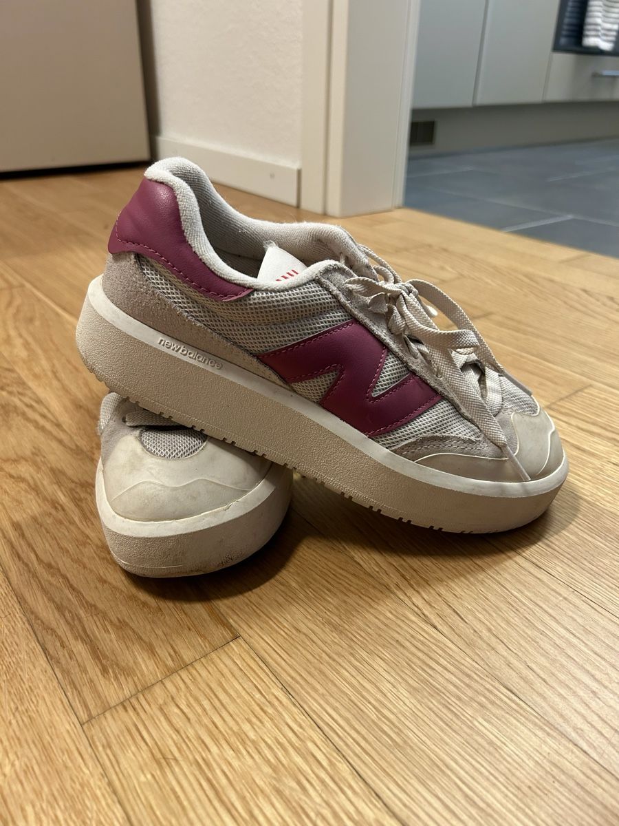 New Balance Chaussures femmes: new balance – D'occasion à Ennetbaden par car_b67l 1