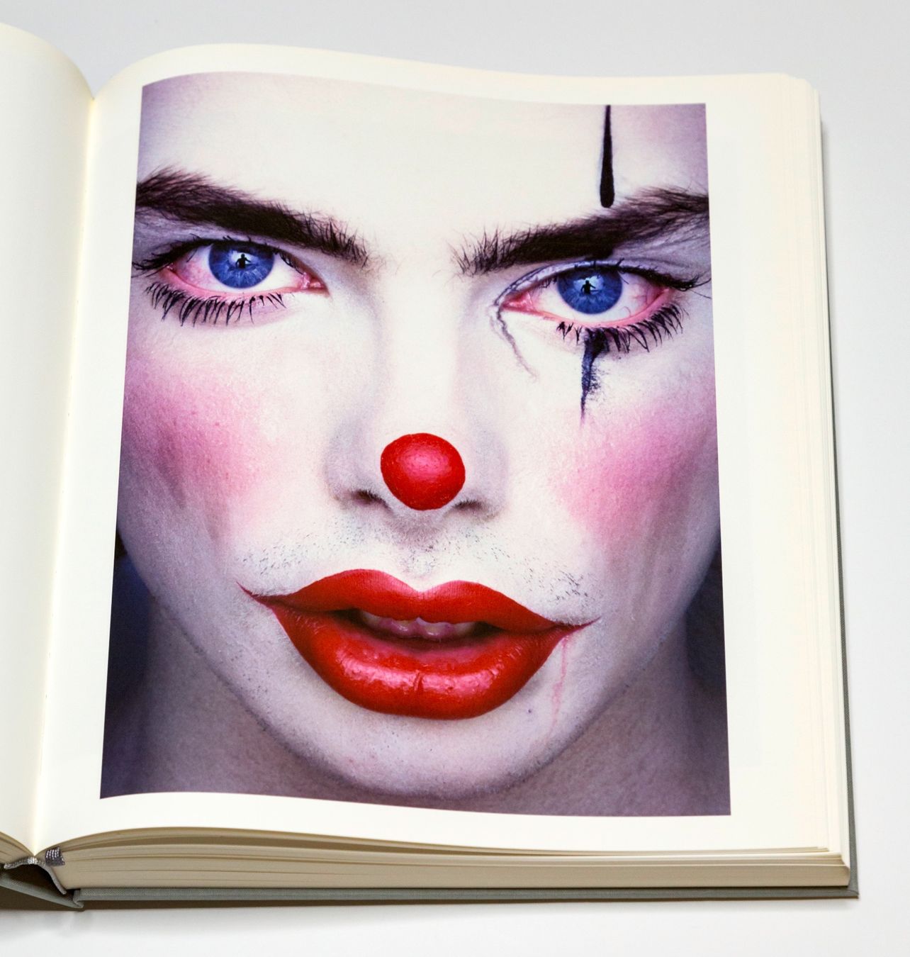 Libri: ERWIN OLAF - OWN – Usato da St. Gallen venduto da kobayashi-maru 6