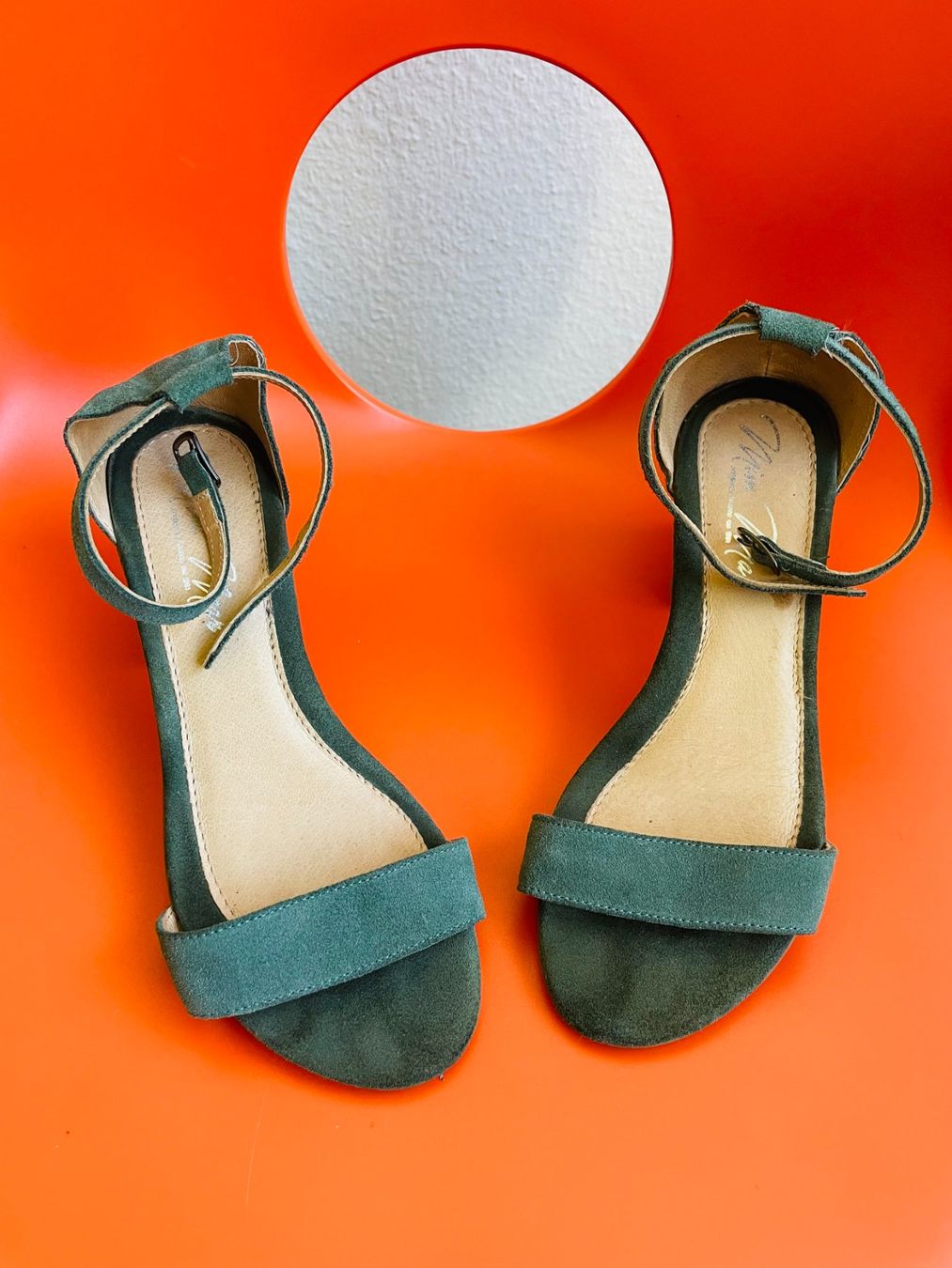 Scarpe da donna: Sandale Mim Mar grün 37 – Usato da Basel venduto da Navona