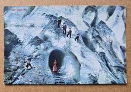 Eisgrotte, belebt, alte AK, Wanderer Gletscher