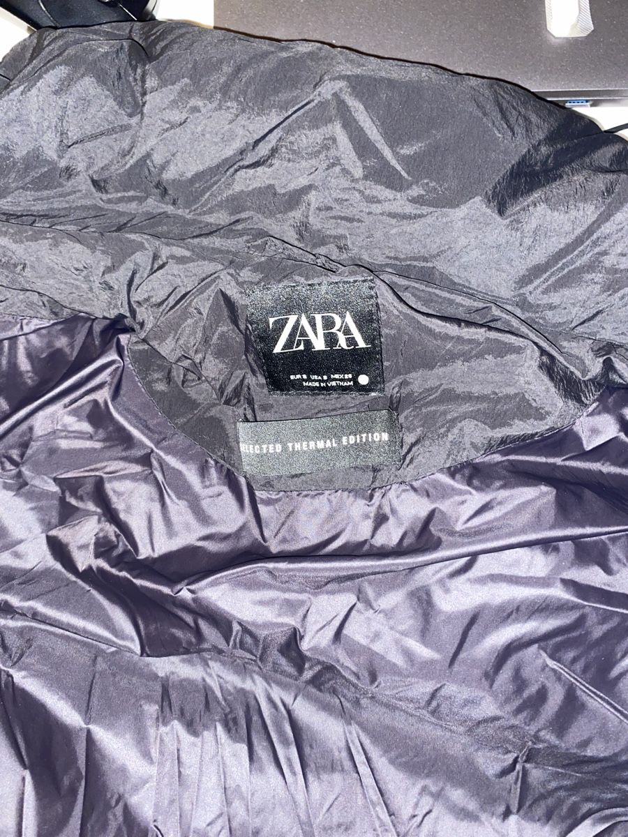 Zara Cappotti: Zara Winter Daunen Jacke - Schwarz – Usato da Hinterkappelen venduto da charlie98 3