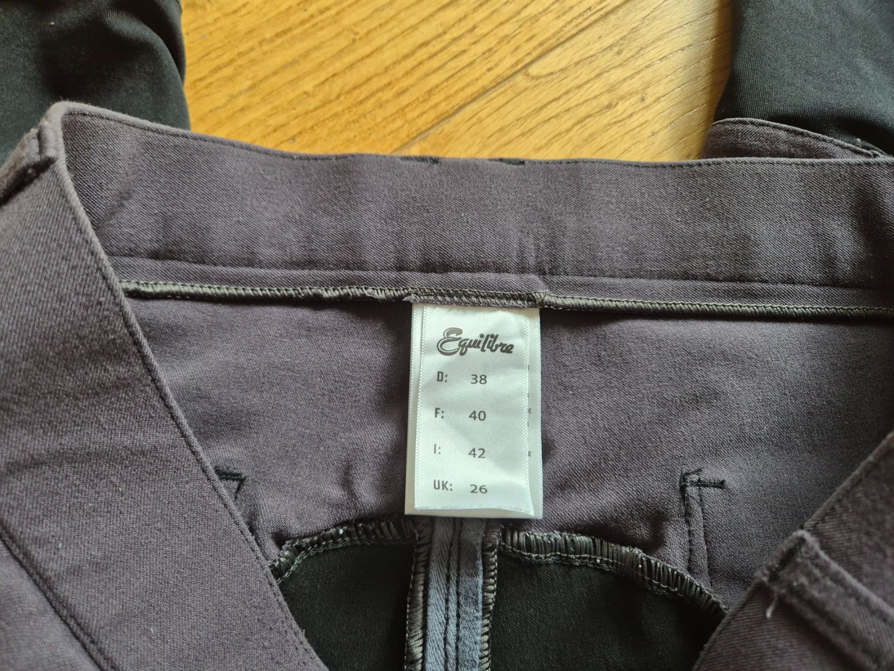 Hosen: Reithose Equilibre Dunkelgrau Grösse 38 – Gebraucht aus Mollis von Kekie 3