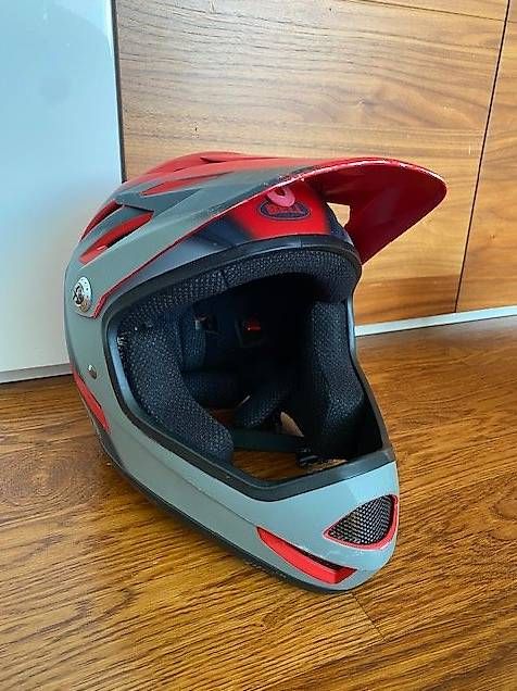 Caschi: Bell Sanction Vollschutz-Helm Gr. M – Usato da Aarau venduto da Djfoxx