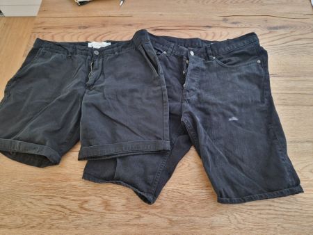 2x Kurze Hose - Schwarz von H&M - Gr. 32 - Herren