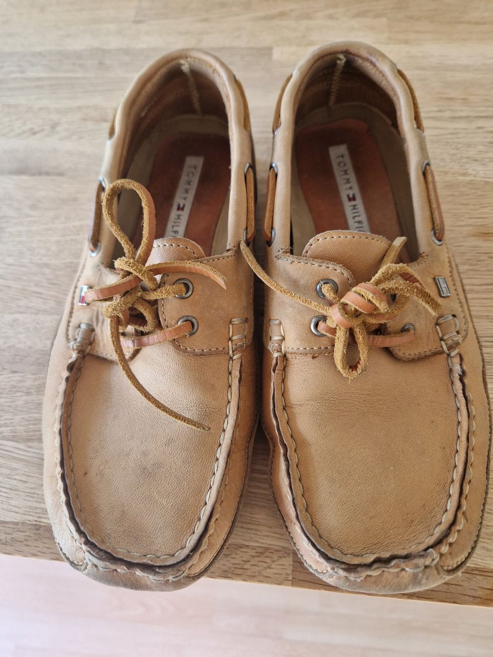 Chaussures femmes: Tommy Moccasin 36 – D'occasion à Basel par nayanee2008