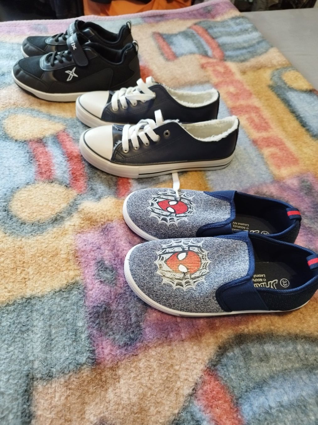 Scarpe per ragazzi: Kinder Schuhen 3stk – Usato da Zürich venduto da Serc52 2