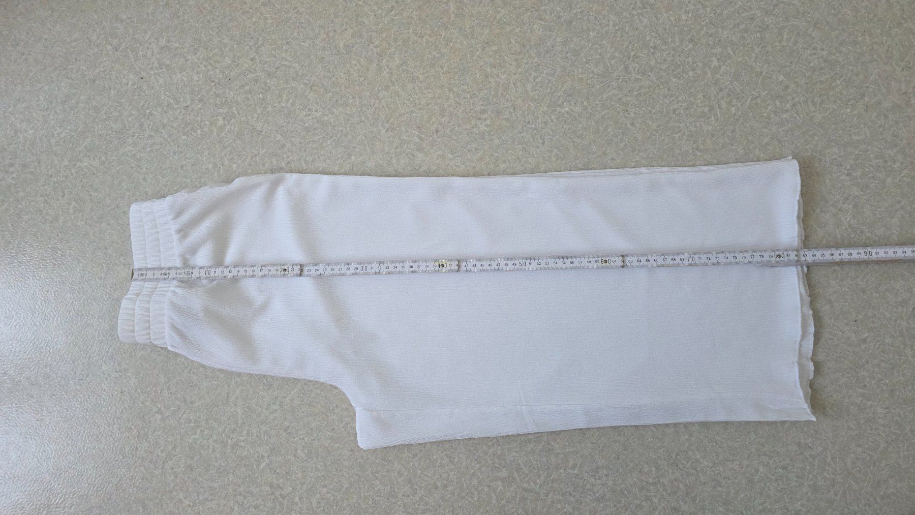 Pantaloni: Sommerhose – Nuovo (secondo la descrizione) da Dübendorf venduto da Jolenia 3