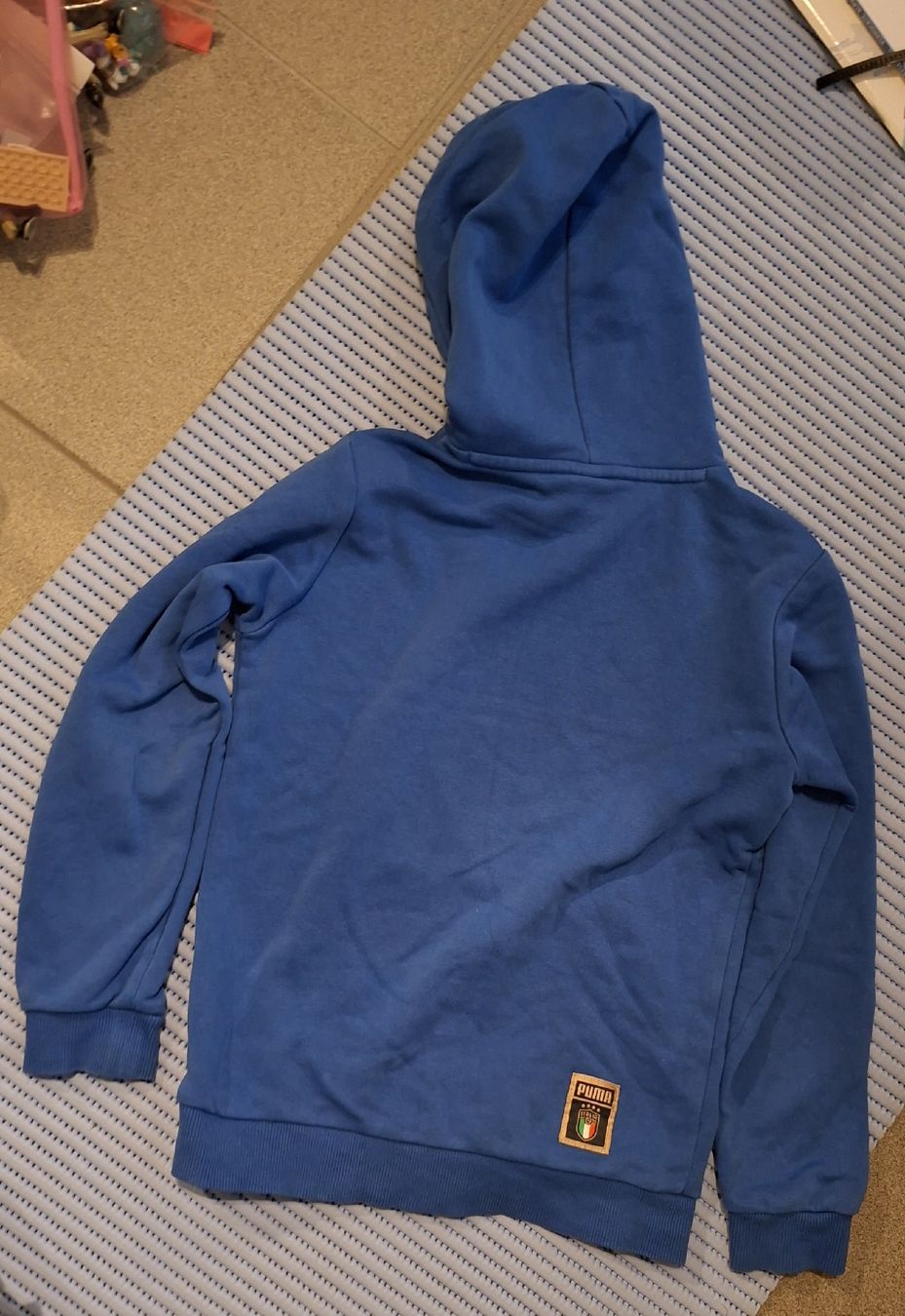 Puma Maglioni & Felpe: Pullover, Italien , Puma, Hoodie,Kapuzenpullover, Grösse 140 – Usato da Oftringen venduto da januarloch 2