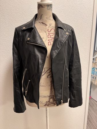 Damen Kunstlederjacke schwarz Grösse L 