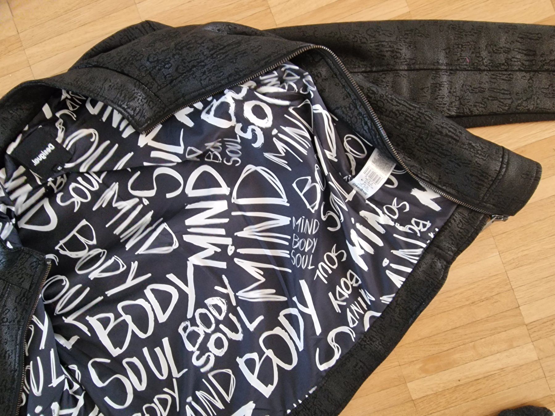 Desigual Giacche: Desigual Jacke – Usato da Laufenburg venduto da may_r2st 1