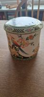 Boîte à thé ancienne, ronde en métal - fleurs, oiseaux