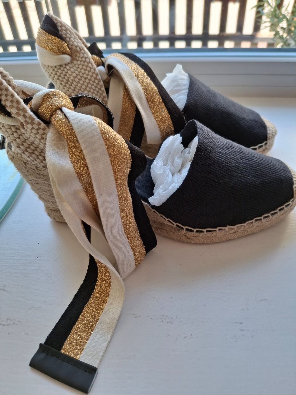 Scarpe da donna: Antonias  Keilabsatz Sandalen – Nuovo (secondo la descrizione) da Oberhofen am Thunersee venduto da katka99