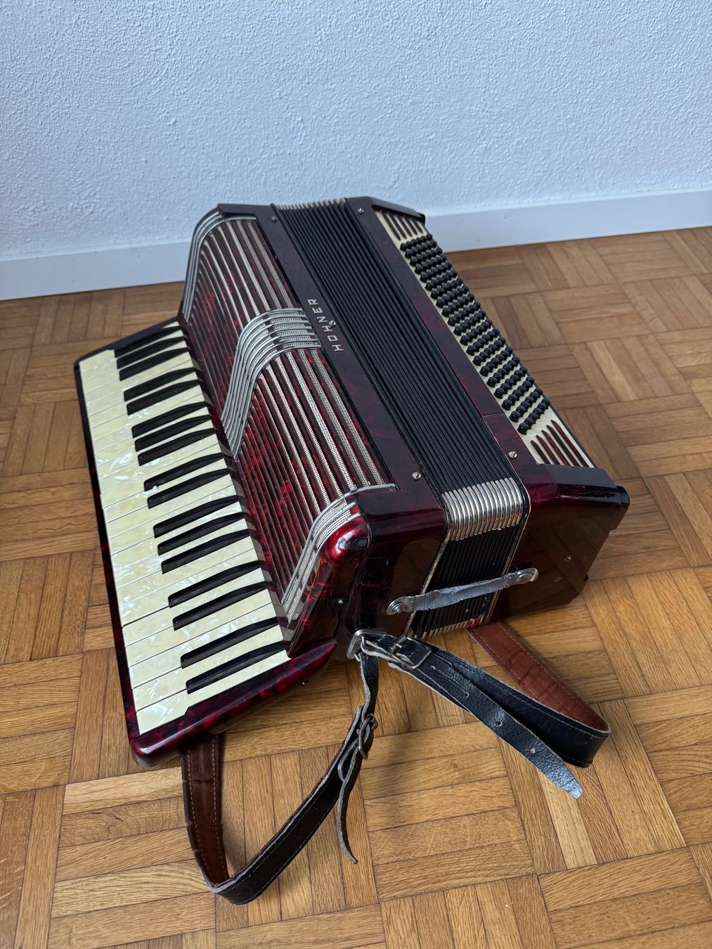 Hohner Strumenti musicali: Hohner Akkordeon, – Usato da Frauenfeld venduto da lona05 1