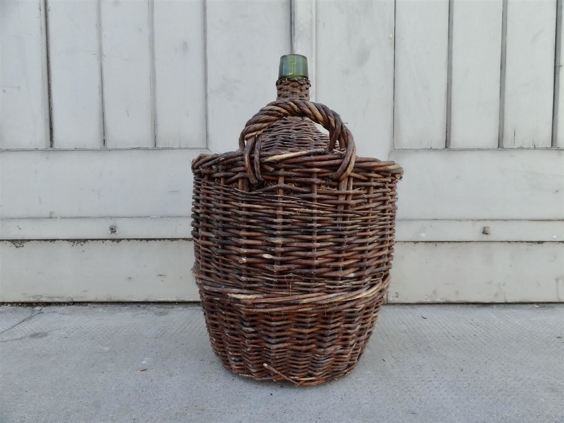 Bottiglie: alte grosse Korbflasche – Nuovo e nell'imballaggio originale da Kerzers venduto da Flaschenposten 4