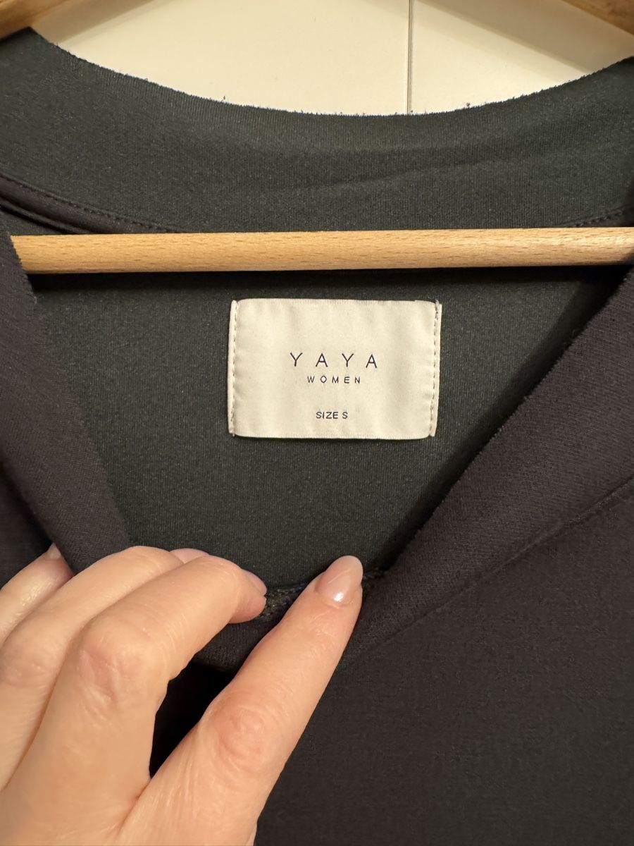 Vestiti: Pulloverkleid Grösse S, schwarz – Usato da Frauenfeld venduto da _smile_w 2