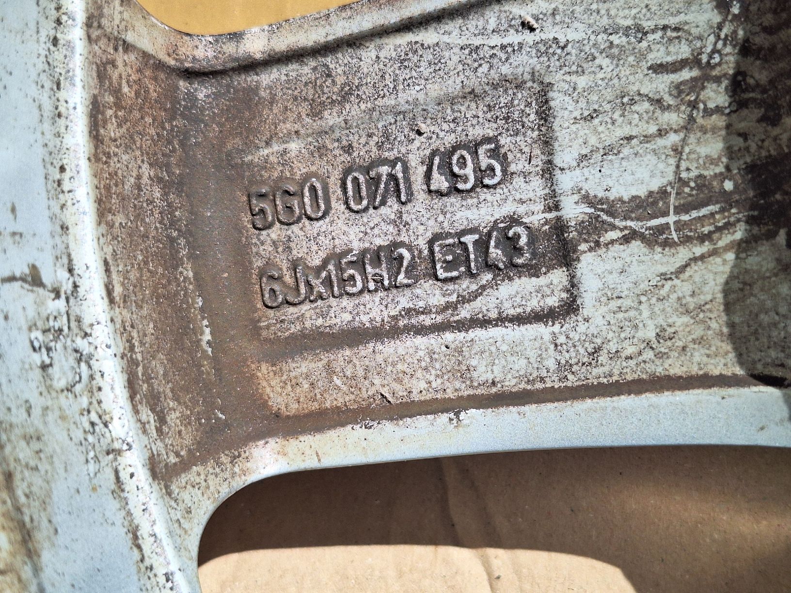 Volkswagen Felgen: 4 Jantes alu 15 pouces – Gebraucht aus Court von triangle02 1
