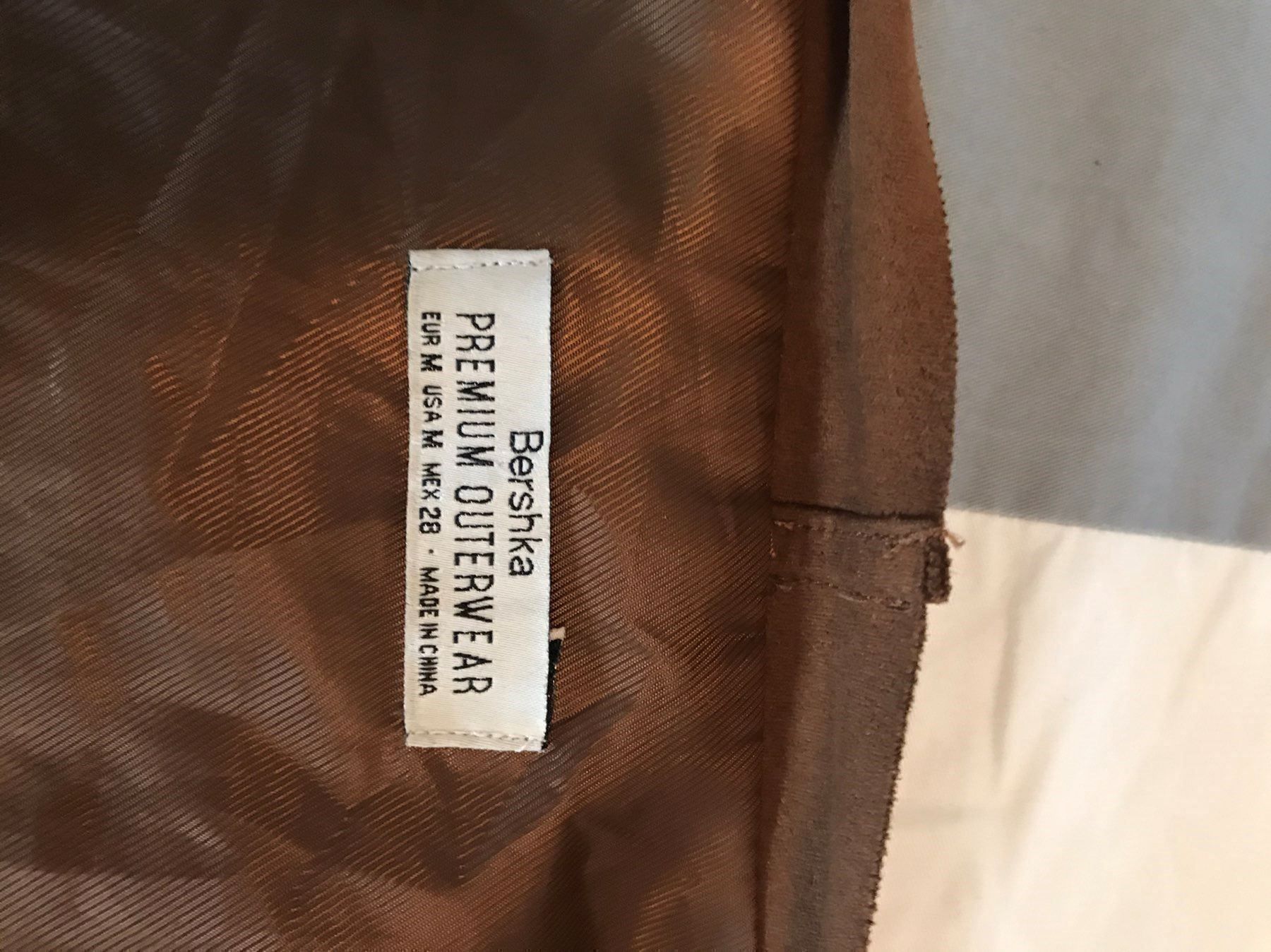 Bershka Jacken: Bershka jacke 38M braun – Gebraucht aus Dübendorf von Levintreyer 4