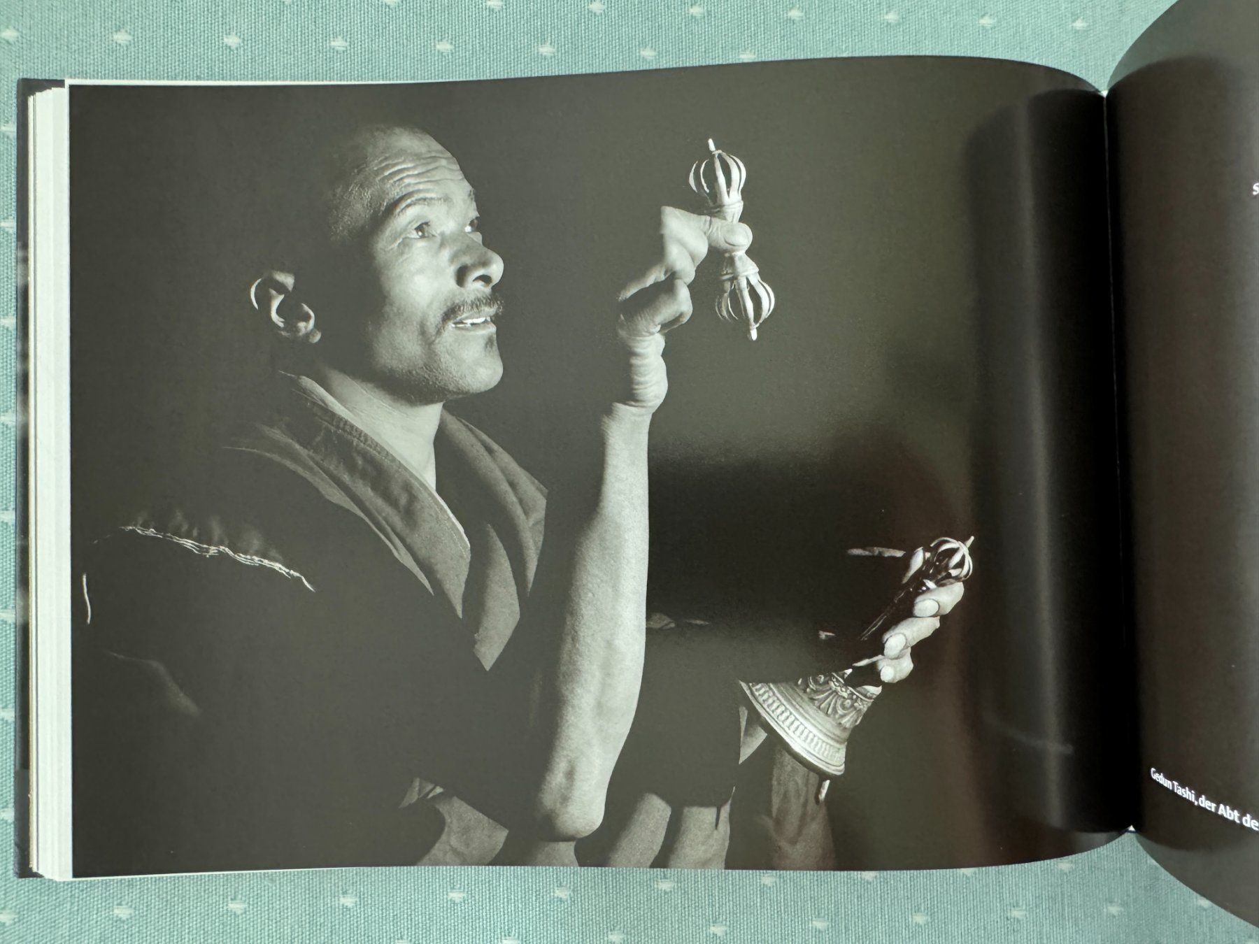 Libri: Fotobuch Dieter Glogowski - Buddhistische Ansichten – Usato da Bachenbülach venduto da photomoments 4