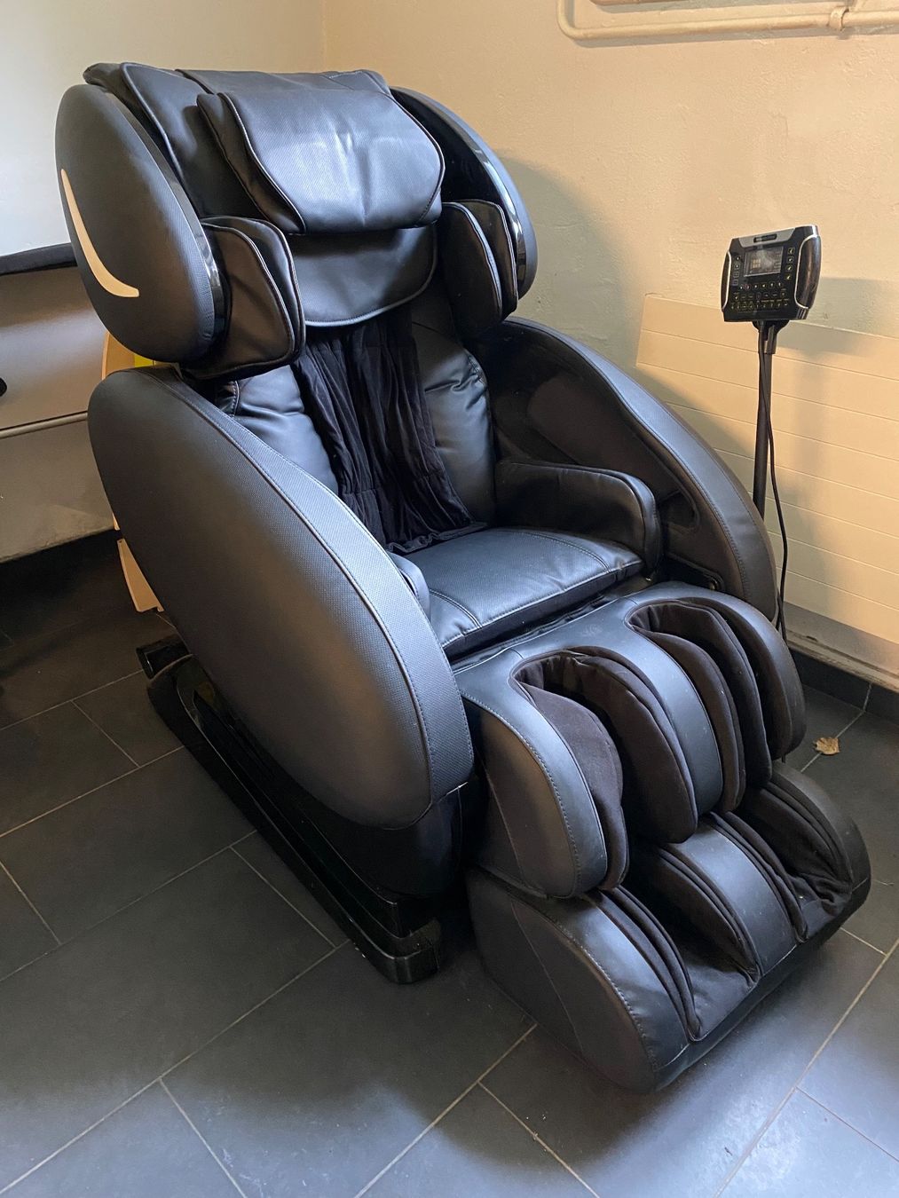 Sessel: Gesundheits Massage Sessel RT8302 – Gebraucht aus Basel von