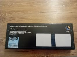 Solar LED-Wandleuchte mit Farbtemperaturwahl Neu und OVP