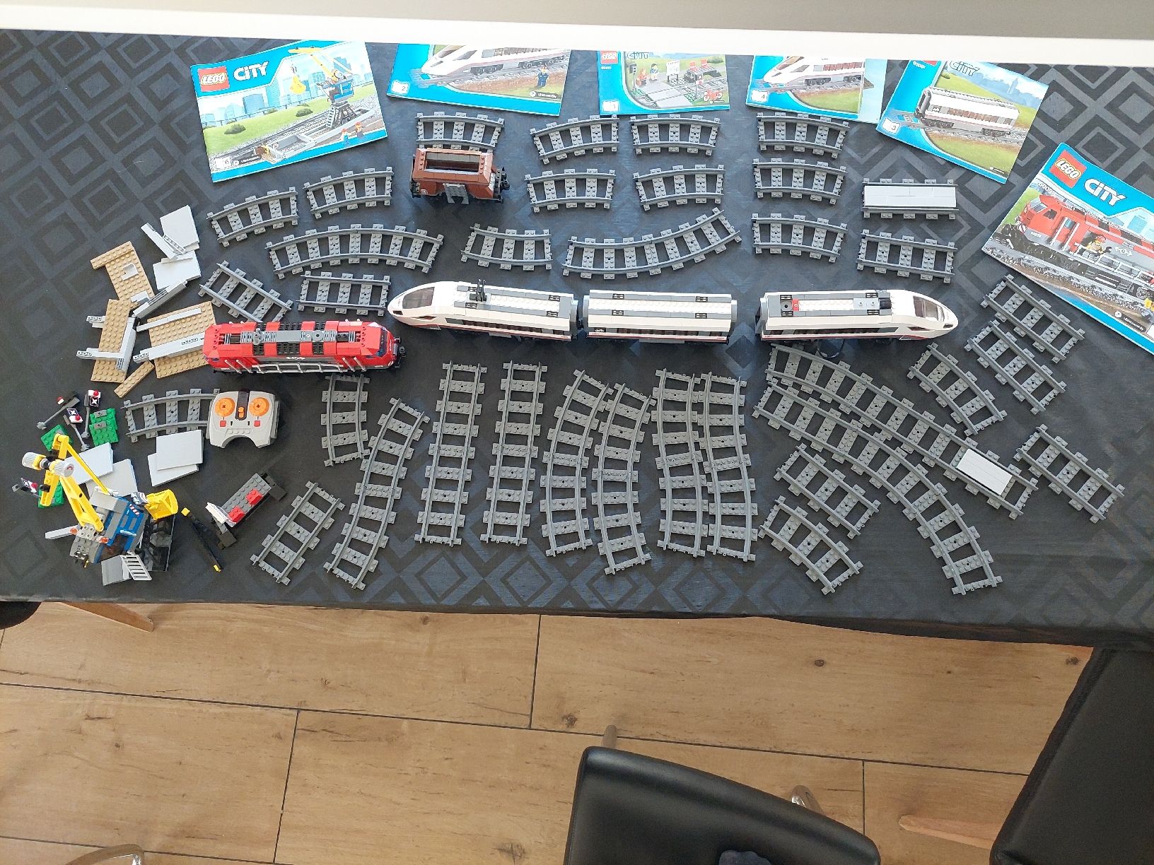 Lego Jouets: Grosse Lego Zug , Eisenbahn Sammlung  – D'occasion à Zetzwil par sti_x9xf