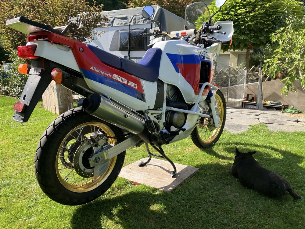 Africa Twin Dämpfer Ruckdämpfer-Satz RD-2519 Für Honda Africa Twin, FT 500, XRV 750 - 6 Dämpferpaare Motorrad Ruckdämpfer Ersatz