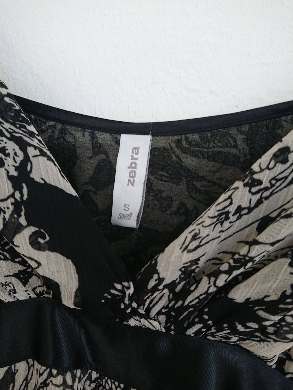 Zebra Kleider: Damen Kleid Zebra Gr. S Schwarz Beige – Gebraucht aus Hallau von CHACLA 3