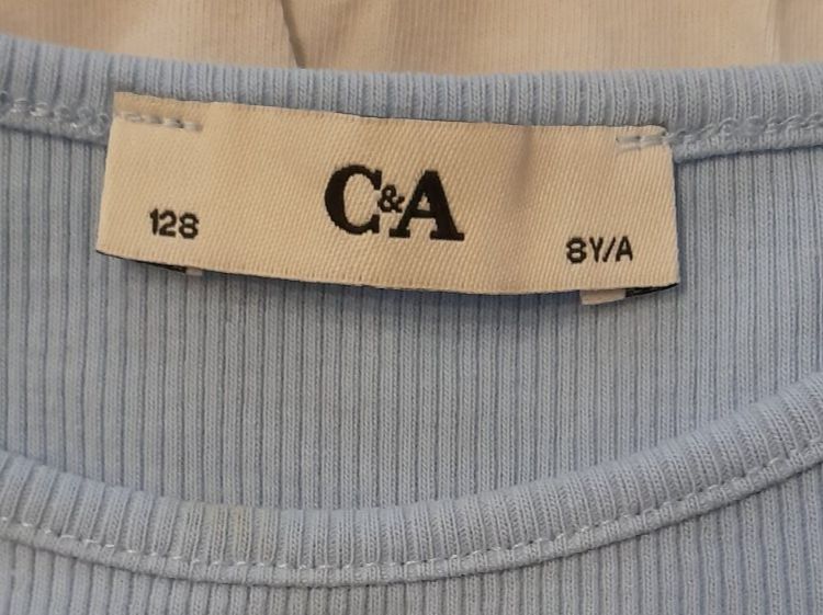 C&A Camicette, T-shirt & Top: T - shirt Mädchen Gr. 128 – Usato da Worb venduto da Osterthal 2