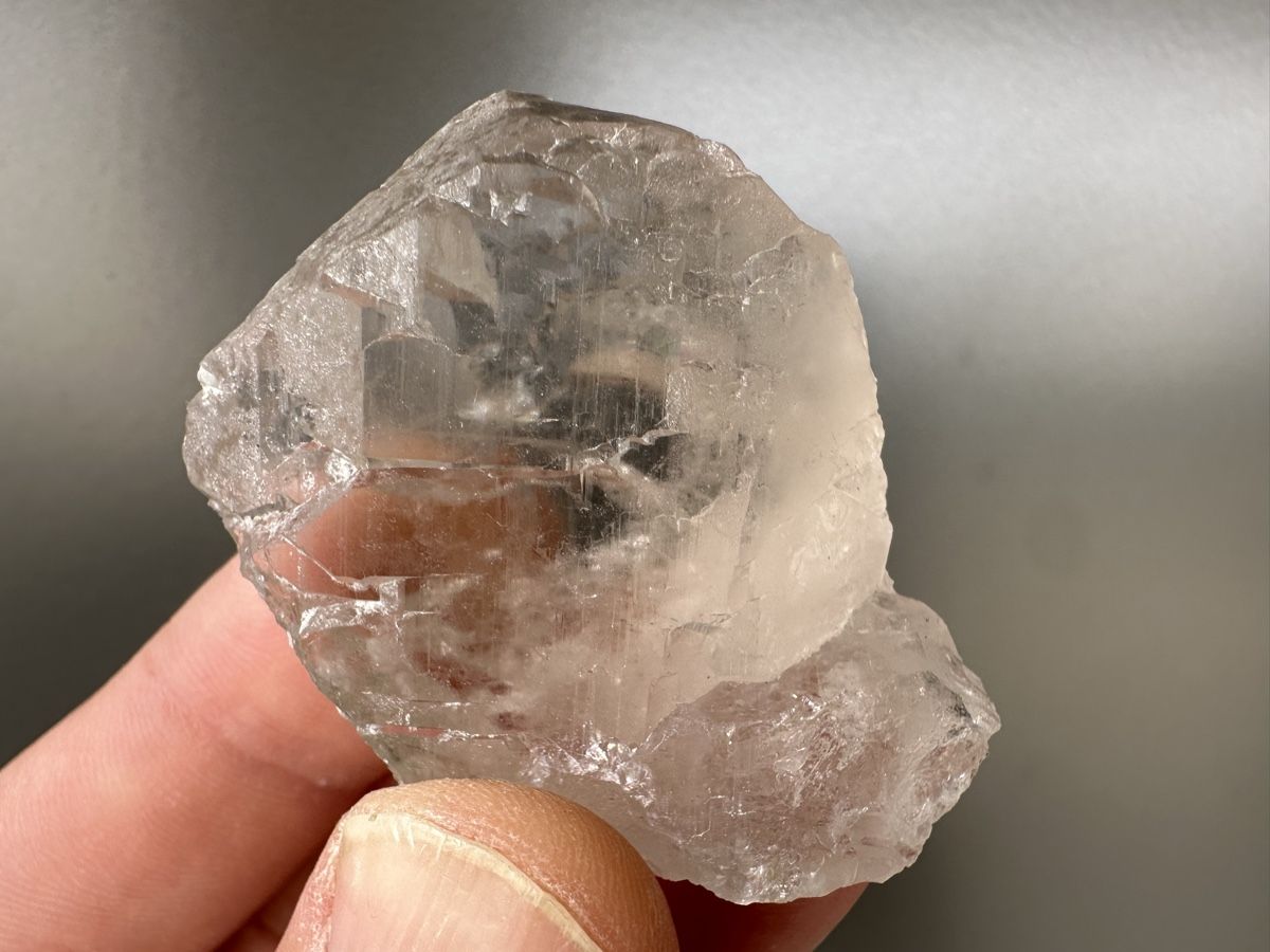 Minerali & Pietre curative: Gwindel Val Cavardiras – Usato da Oberuzwil venduto da Crystall0 1