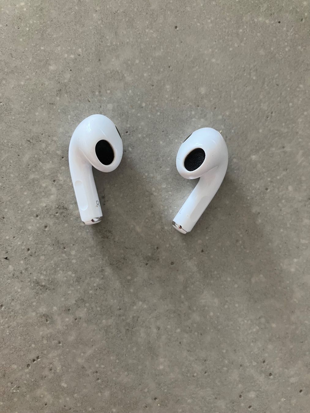 Apple Casques audio: Apple AirPods 3 – D'occasion à Lausanne par mr.v 4