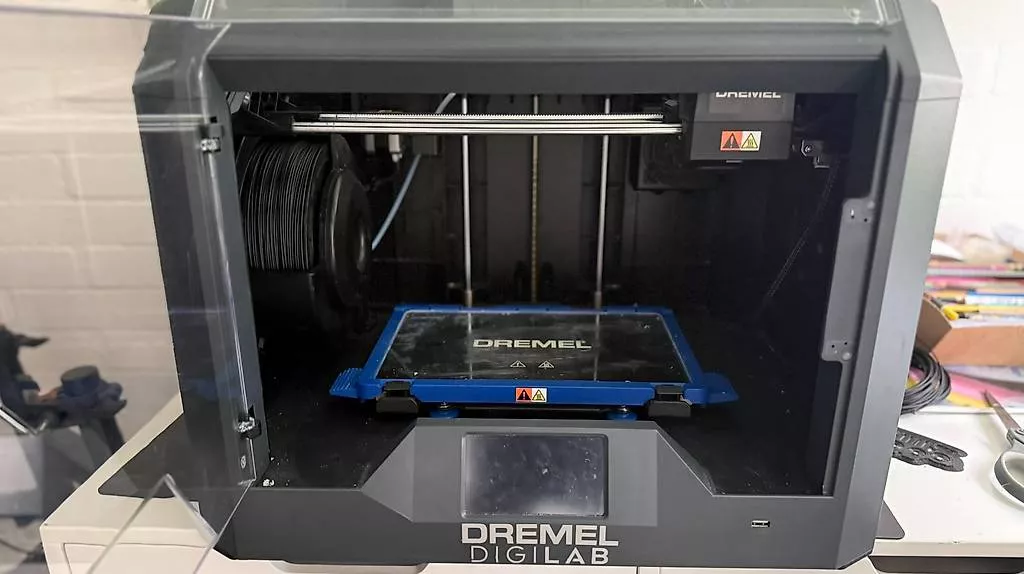 Stampanti 3D: DREMEL Digilab 3D45 3D-Drucker – Usato da Richterswil venduto da jon_7hlm 1