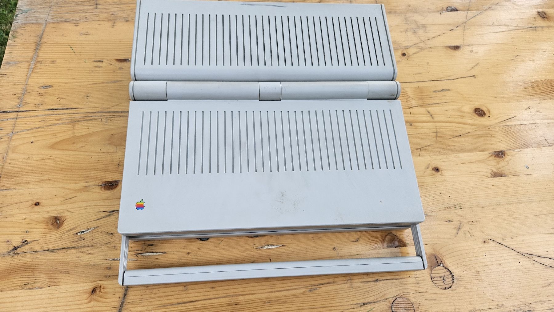Apple PC: Apple Macintosh Portable Computer mit Zubehoer und Tasche – Usato da Ennenda venduto da Mr.Alpen16536 1