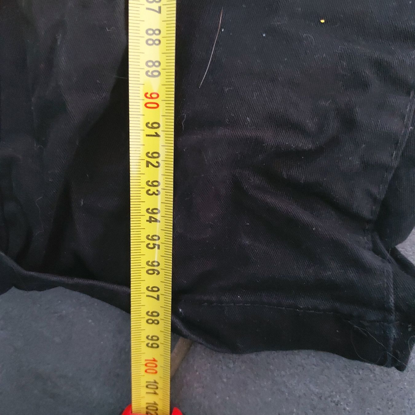 H&M Pantaloni: Herren Hose Gr. 174  schwarz – Usato da Trimbach venduto da Shanja99 1