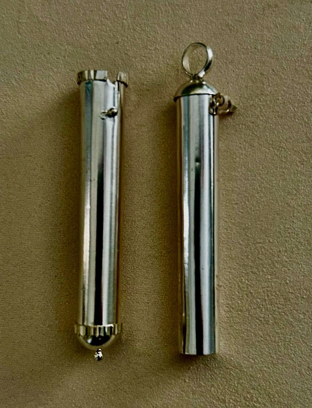 Catenine: Antique Silver Torah Scroll Amulet Pendant - Necklace Charm – Usato da Geroldswil venduto da Gem_Sri_Lanka 2