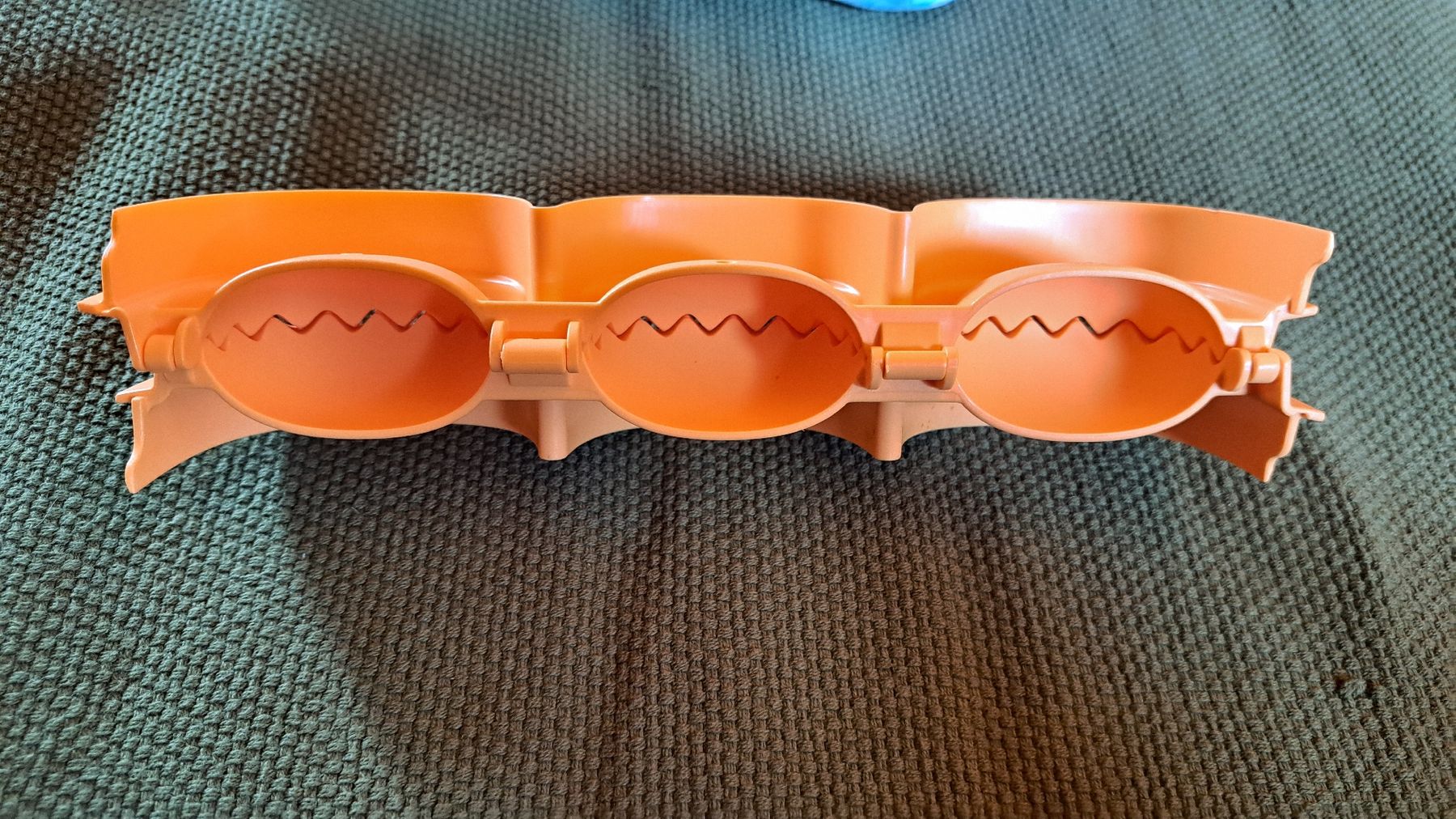 Cucine complete: Tupperware Ravioli-Teigformer (3-er) – Nuovo (secondo la descrizione) da Saanen venduto da MountainLove.44 1