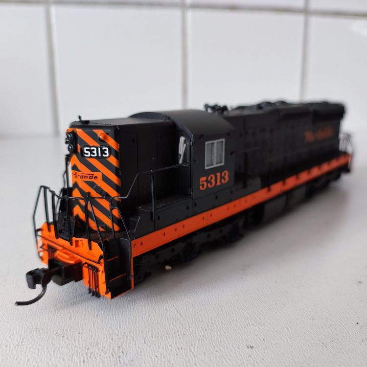 D&RGW Diesellok EMD SD9, Digital, Life-Like Trains | Kaufen auf Ricardo