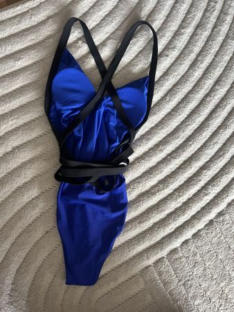 Swimsuit blue V-neck with belt size M new