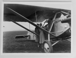 Foto eines Farman - Flugzeugs. Anfang 1930 Jahre