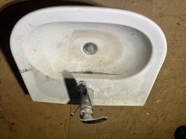 Lavabo Porzelan weiss