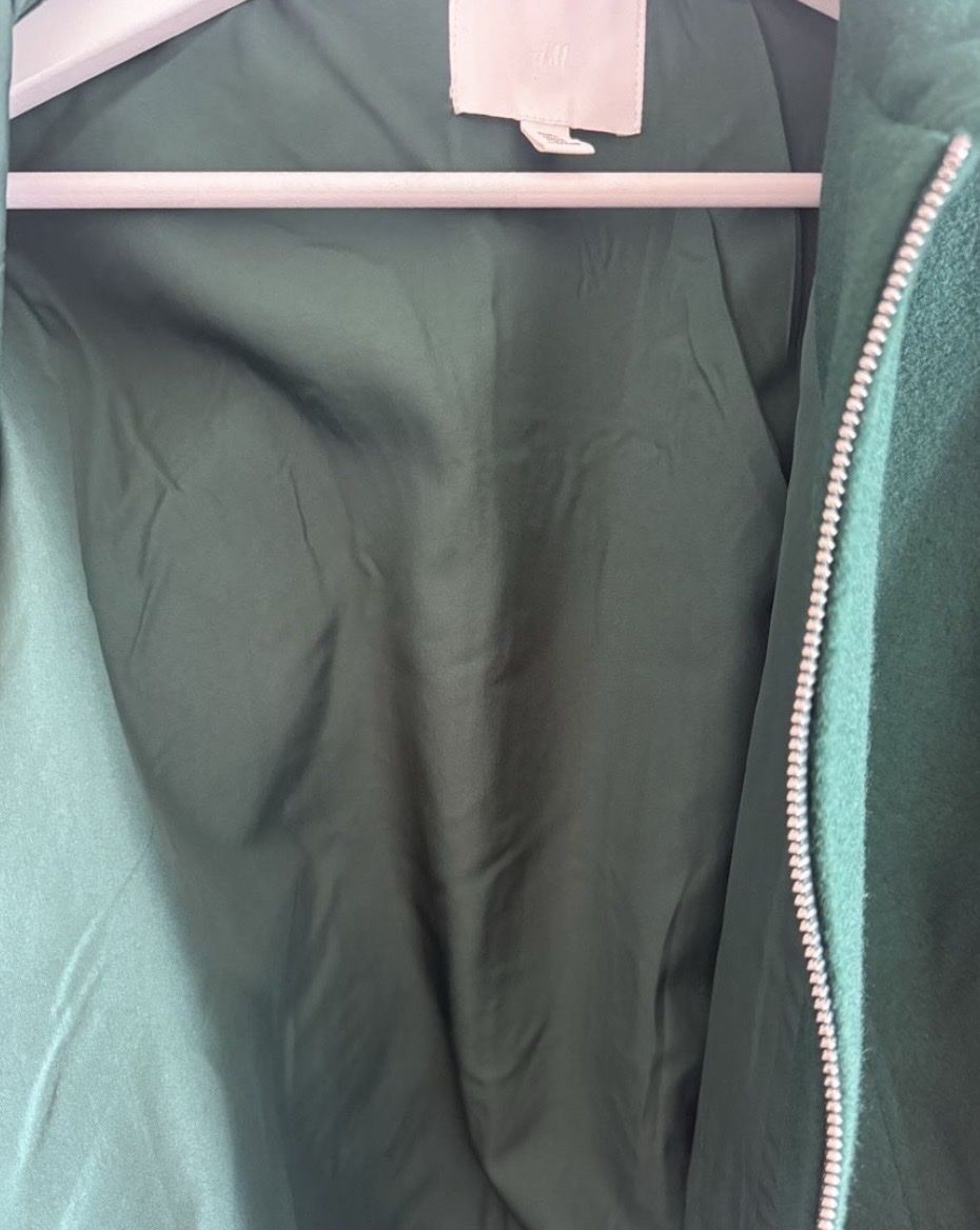 H&M Giacche: H&M College Jacke - Gr. L - Neu. – Nuovo (secondo la descrizione) da Zürich venduto da ber_78xz 5