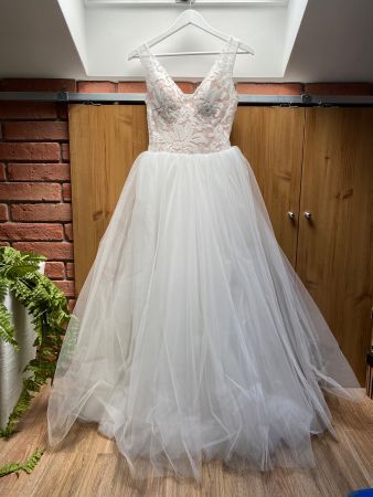 Hochzeitskleid S
