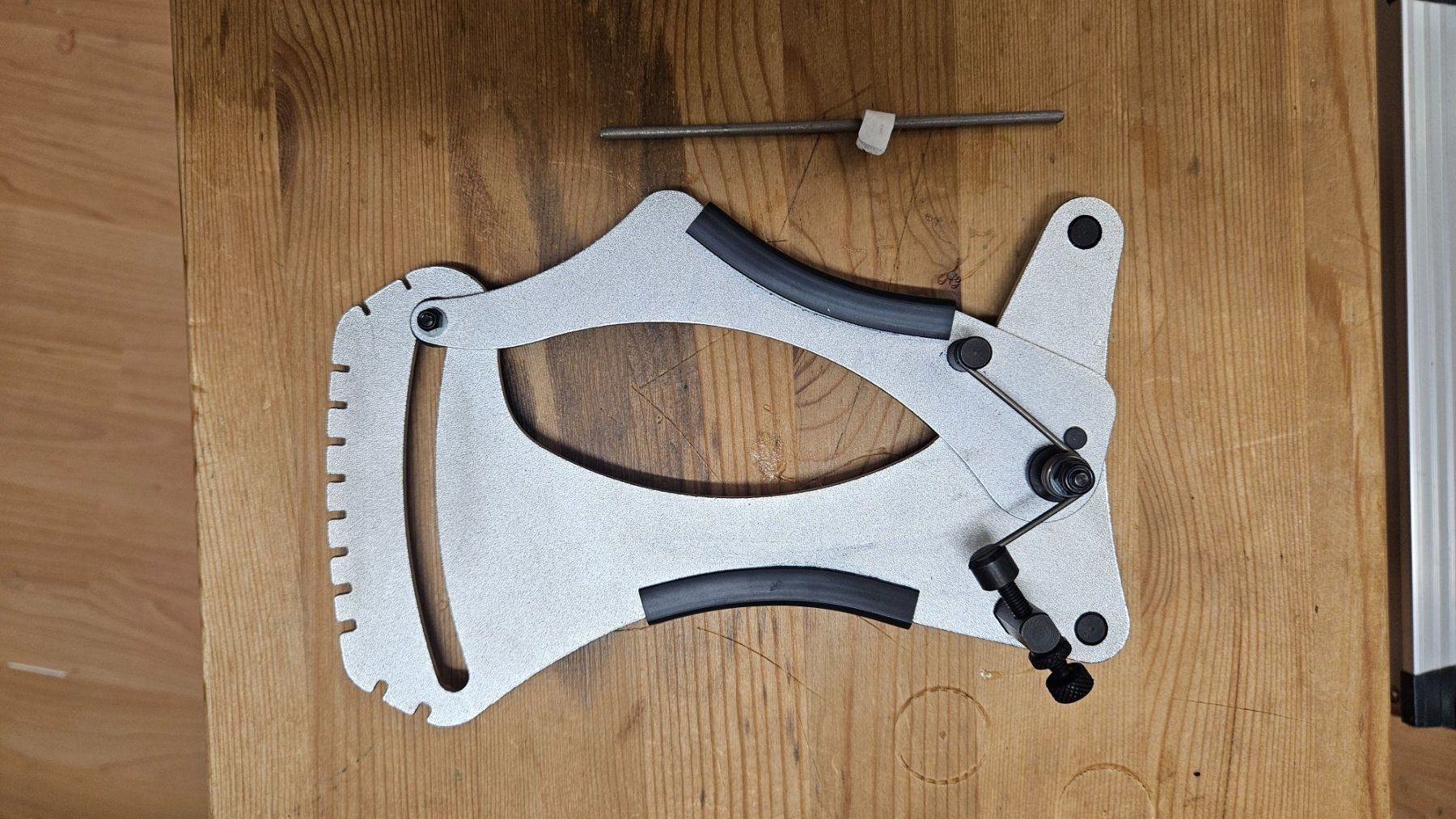 Tutti gli attrezzi: Unior Bike Tools - Speichen - Spannungsmesser – Nuovo e nell'imballaggio originale da Mellingen venduto da Hondavtr 3