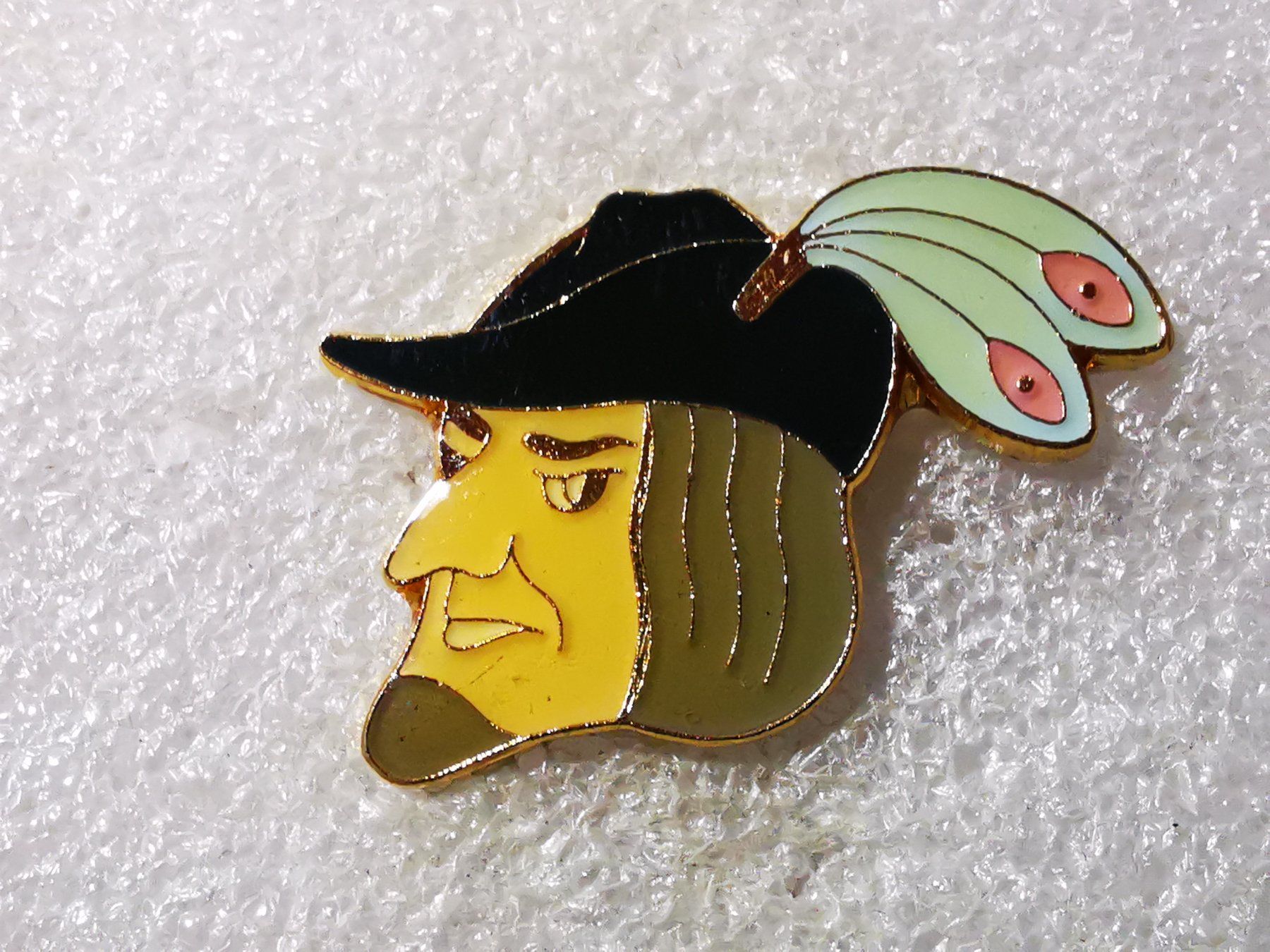 Placchette & Badge: Ansteckpin 56: Disney – Usato da Oppligen venduto da Pin-Fall-Shop