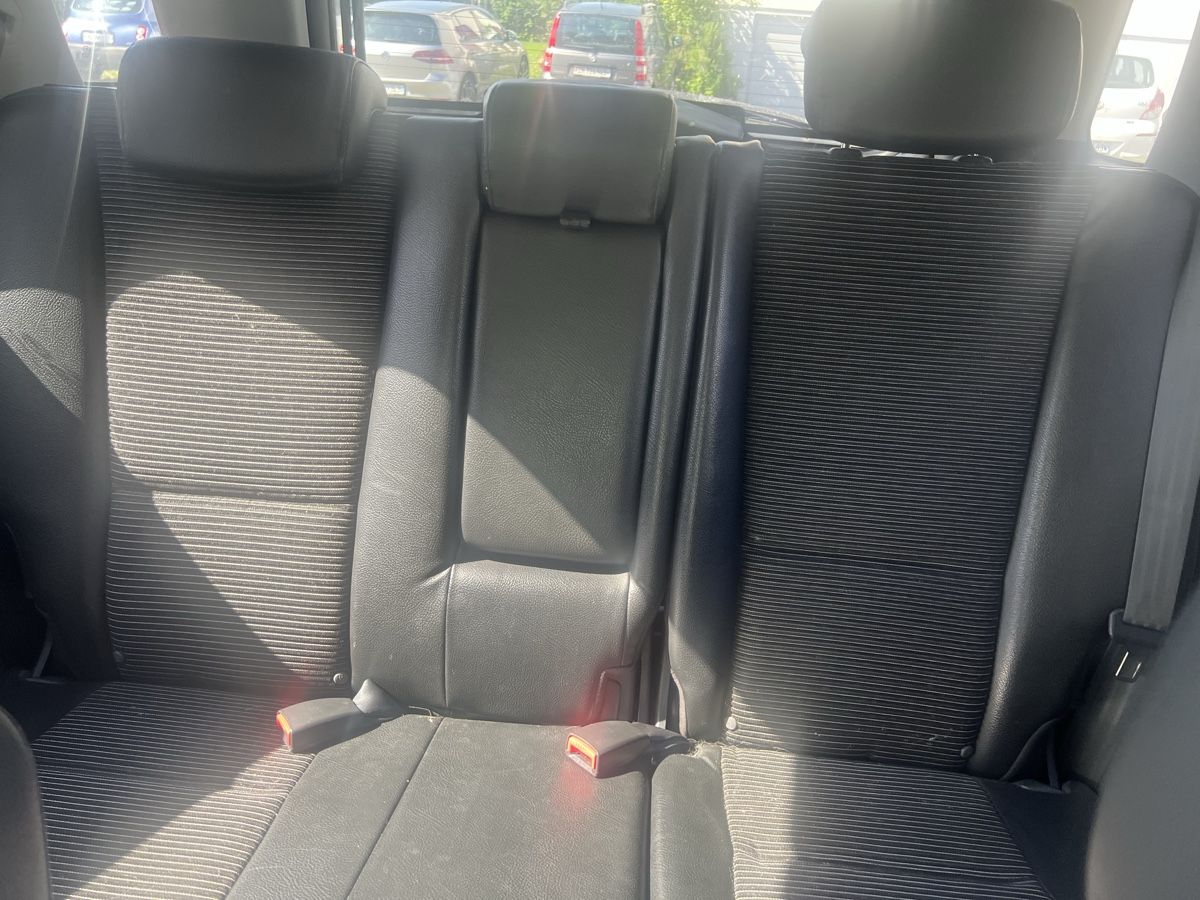 Kia Automobili: Kia Sportage 2.0 liter – Usato da Rüti ZH venduto da Bello70 2