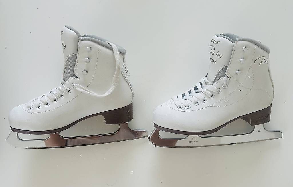 Patins à glace: Schlittschuhe Graf Ruby Star Gr 33 – D'occasion à Kloten par brinie_81 1