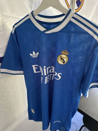 Real Madrid Away Trikot Spielerversion Grösse L